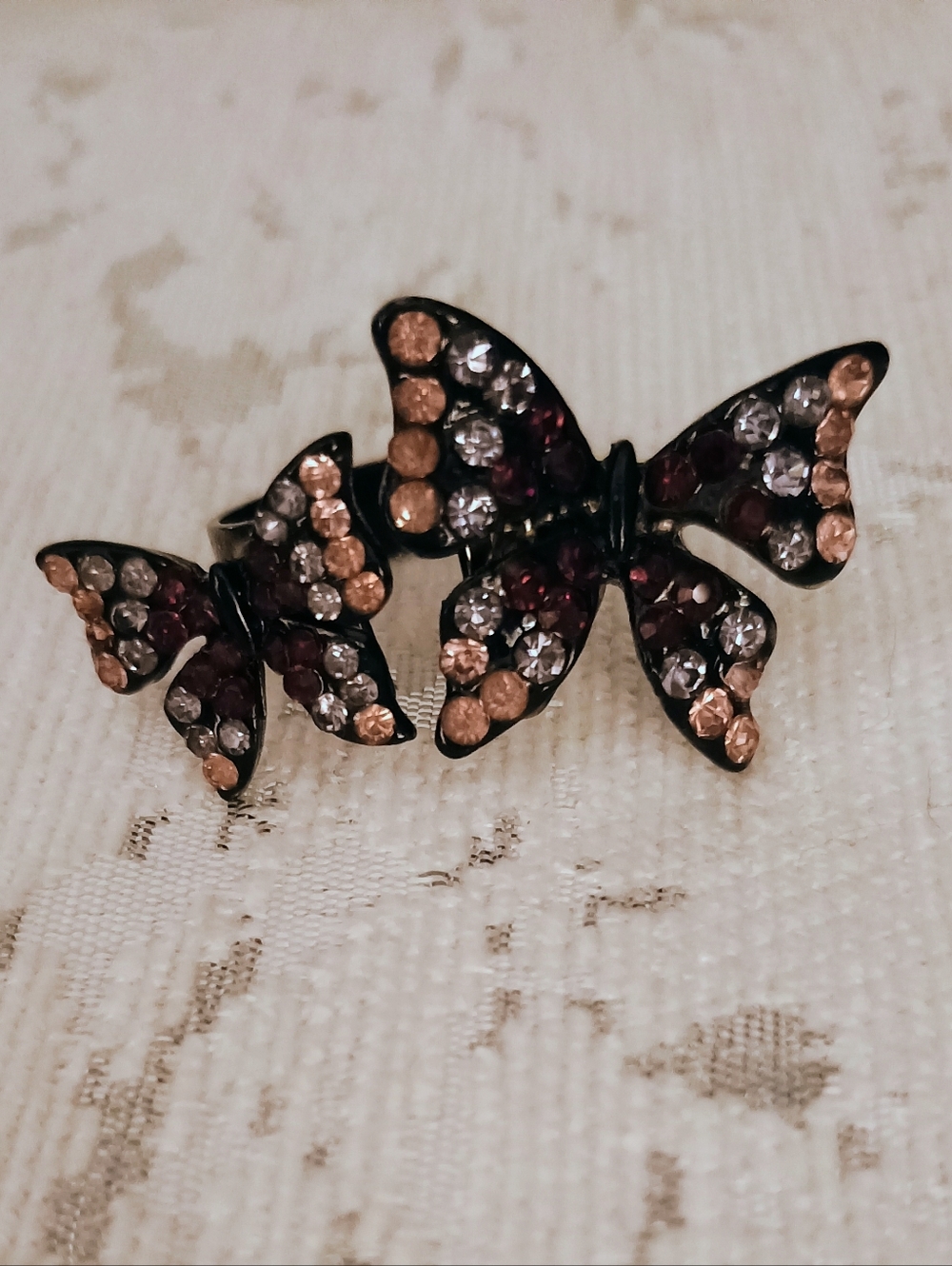 PRICE FIRM NWOT Adjustable Butterfly Statement Ring